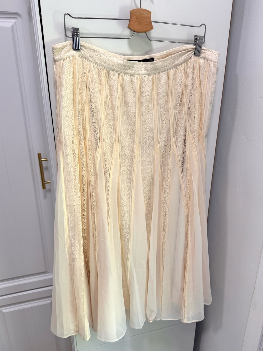 Ralph Lauren Cream Lace Skirt